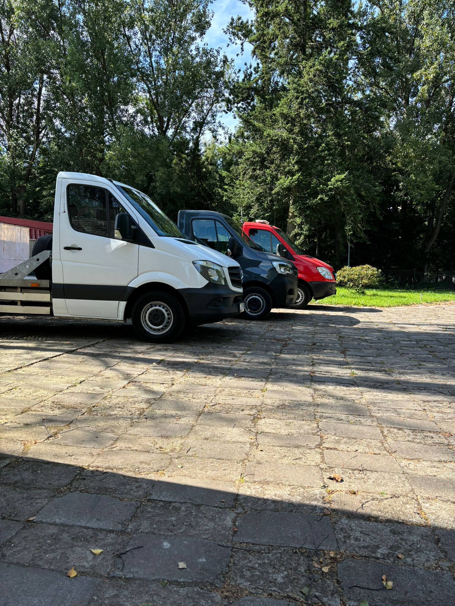 Wypożyczalnia autolawet - samochody pomocy drogowej